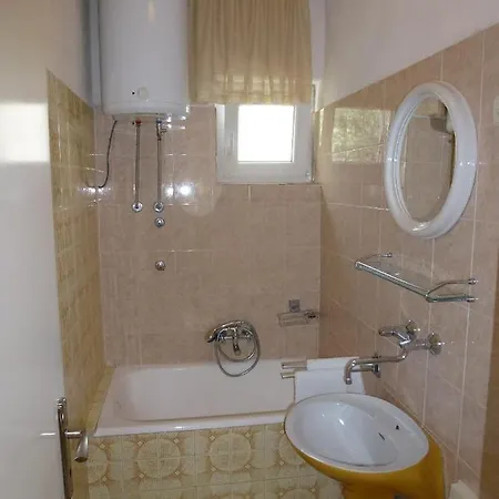 Apartment Mimica *